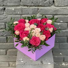 Цветочная композиция из Розы в коробке #REPLACE_PRED# Нефтегорске Самарской области