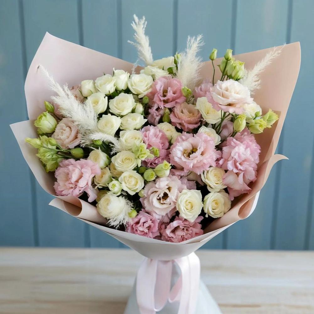 Букет цветов из: Альстромерии и Розы в Нефтегорске Самарской области