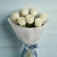 Букет 7 Белых роз Эдлесс Лав в Нефтегорске Самарской области