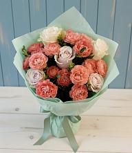 Букет цветов из:  Розы в Нефтегорске Самарской области