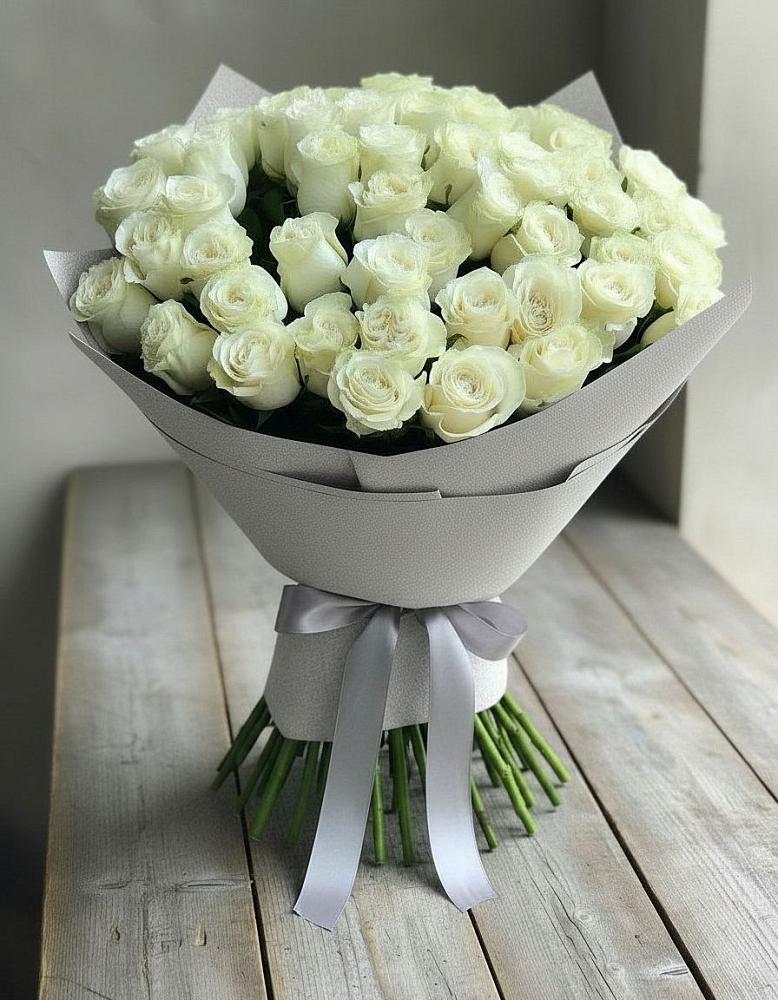 Букет 35 Белых роз в Нефтегорске Самарской области