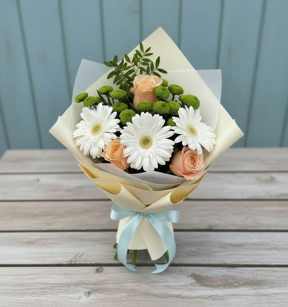 Букет цветов из: Герберы, Розы и Хризантемы в Нефтегорске Самарской области
