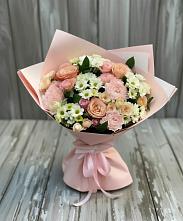 Букет цветов из:  Гвоздики, Розы и Хризантемы в Нефтегорске Самарской области