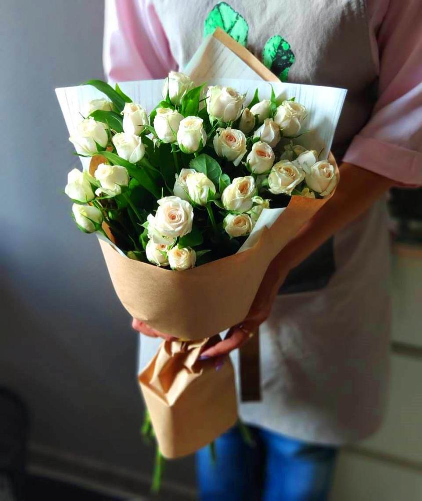 Букет цветов из: Розы в Нефтегорске Самарской области