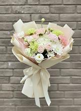 Букет цветов из:  Гвоздики, Розы, Лизиантусы и Хризантемы #REPLACE_PRED# Нефтегорске Самарской области