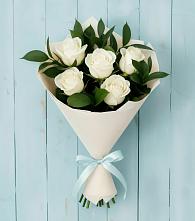 Букет цветов из:  Розы в Нефтегорске Самарской области