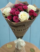Букет цветов из:  Розы в Нефтегорске Самарской области