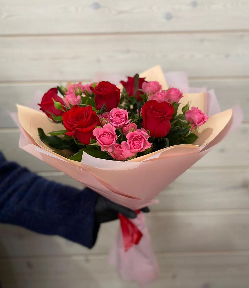 Букет цветов из: Розы в Нефтегорске Самарской области