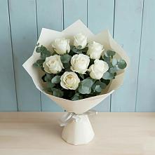 Букет Белые розы в Эвкалипте в Нефтегорске Самарской области