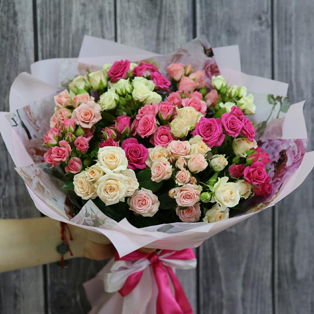 Букет цветов из: Розы в Нефтегорске Самарской области