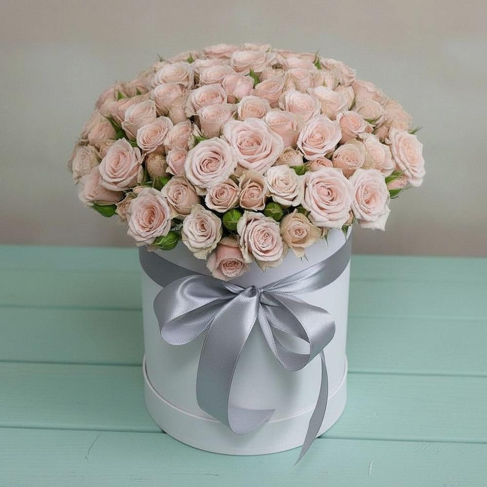 Цветочная композиция из Розы в шляпной коробке в Нефтегорске Самарской области